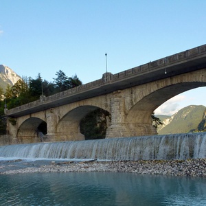 Foto 4 di Die Brücke von Moggio 