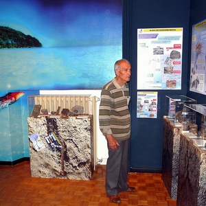Foto 3 di Mostra a Pontebba "Quando Pramollo stava all’equatore"