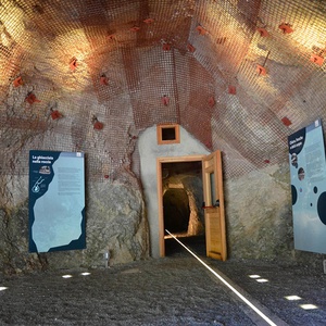 Foto 1 di Der Eistunnel von Resiutta